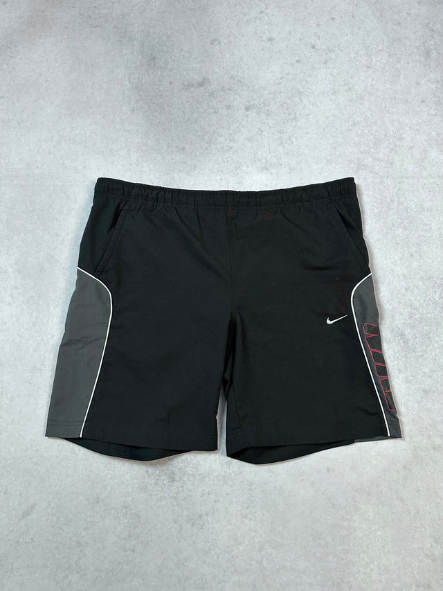 Black Vintage Nike Shorts (M)