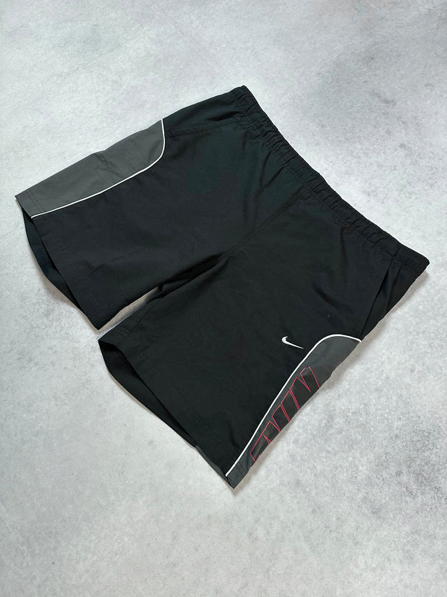 Black Vintage Nike Shorts (M)